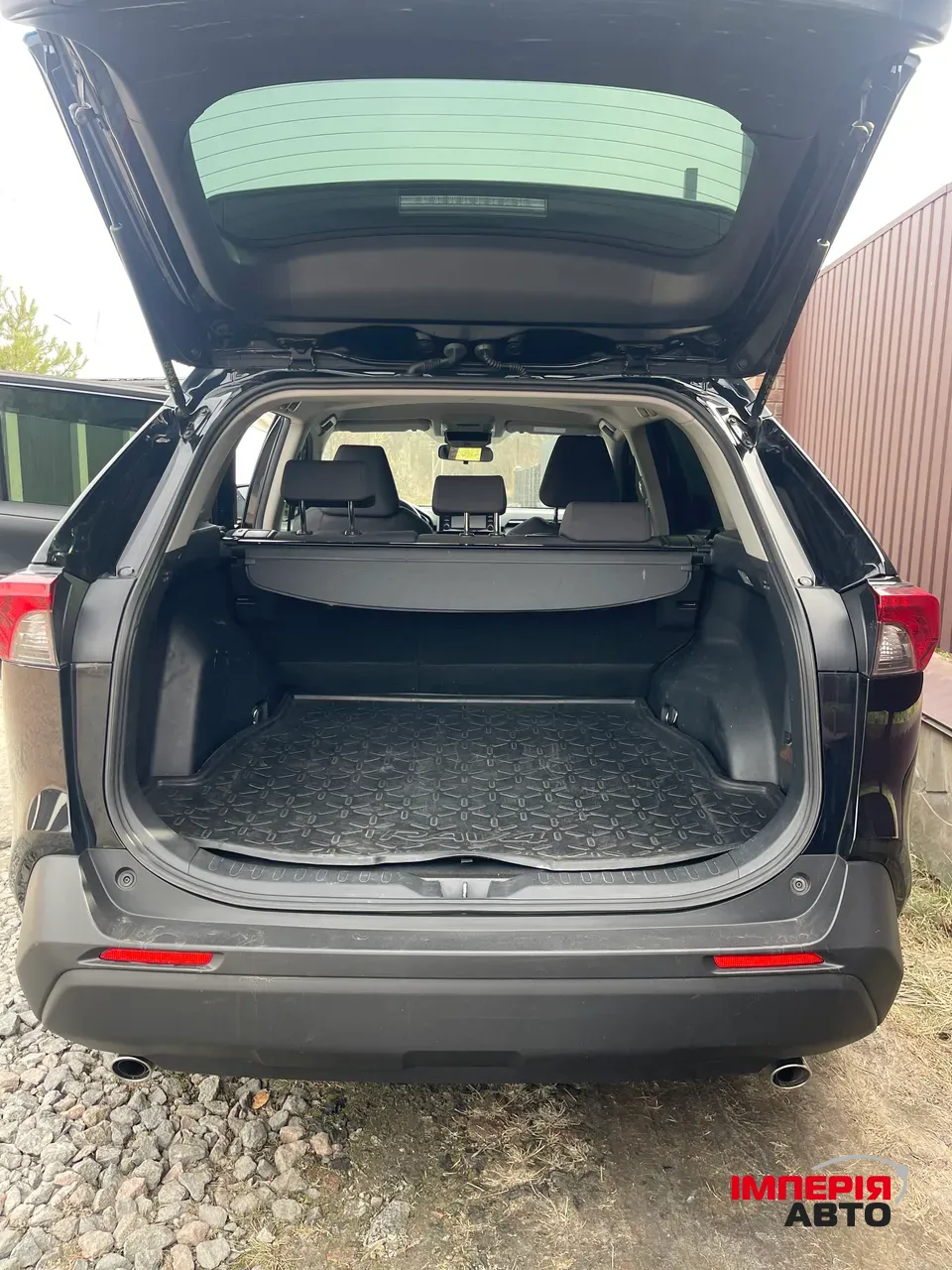 Toyota RAV4 - фото 5