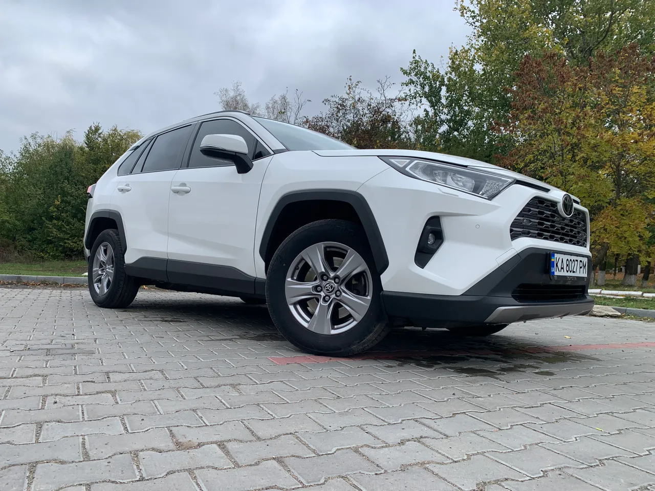 Toyota RAV4 - фото 10