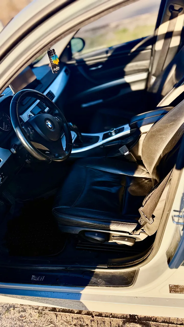 BMW 3 серії - фото 8