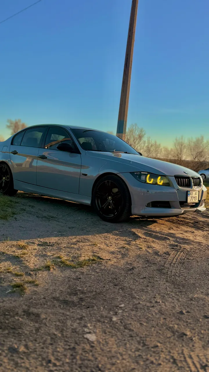 BMW 3 серії - фото 3