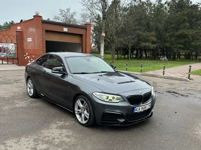 BMW 2 серії - фото 2