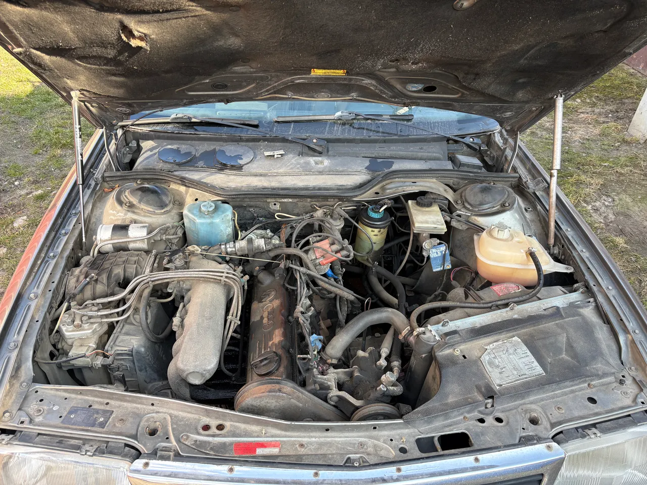 Audi 100 - фото 9
