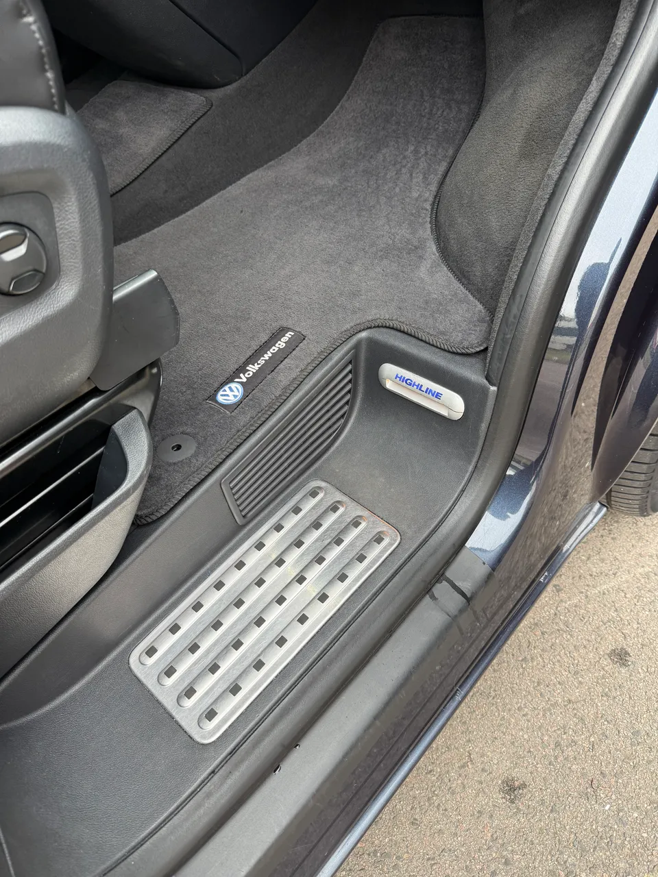 Volkswagen Multivan - фото 20