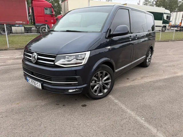 Volkswagen Multivan - фото 2