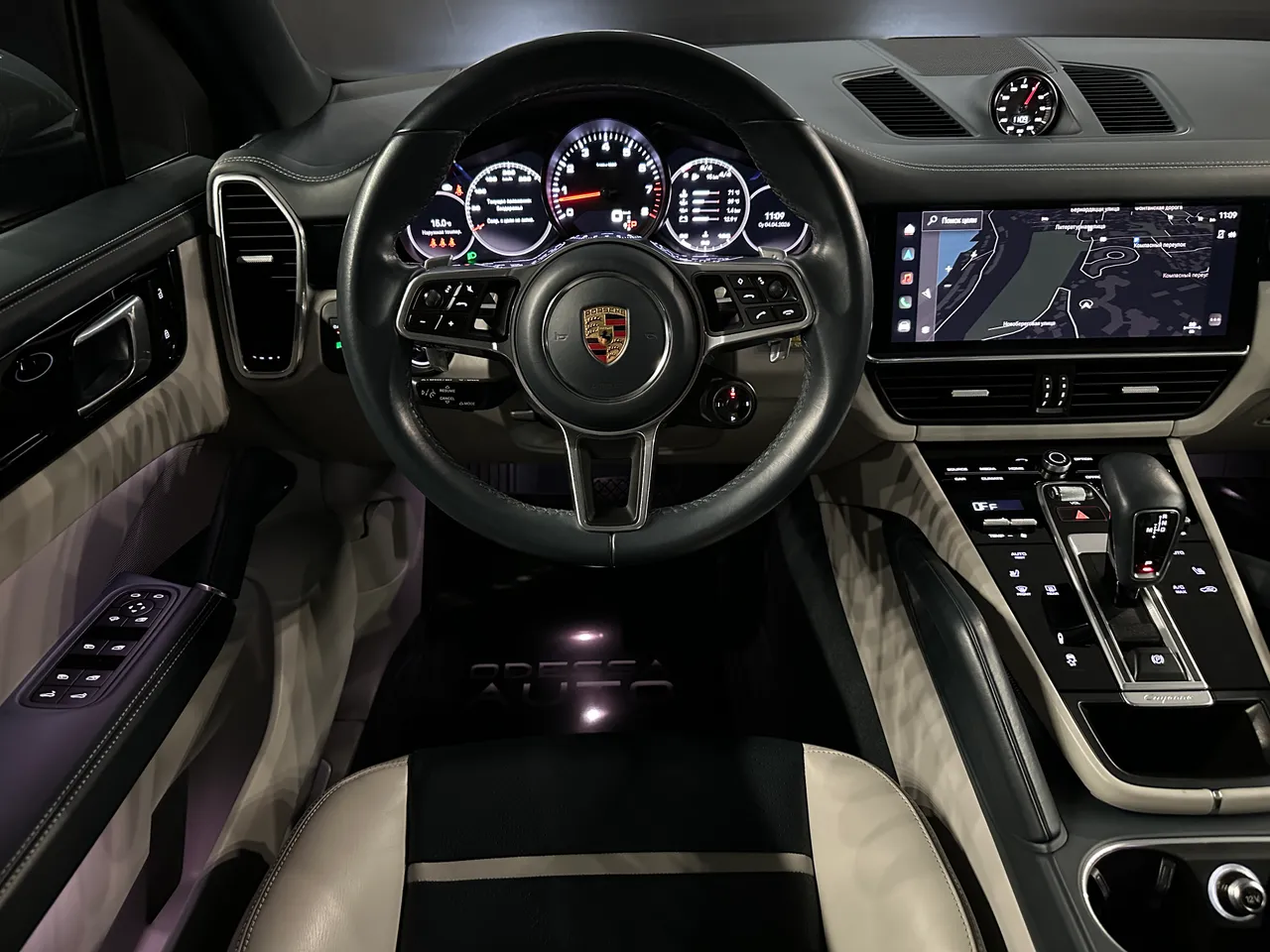 Porsche Cayenne - фото 14