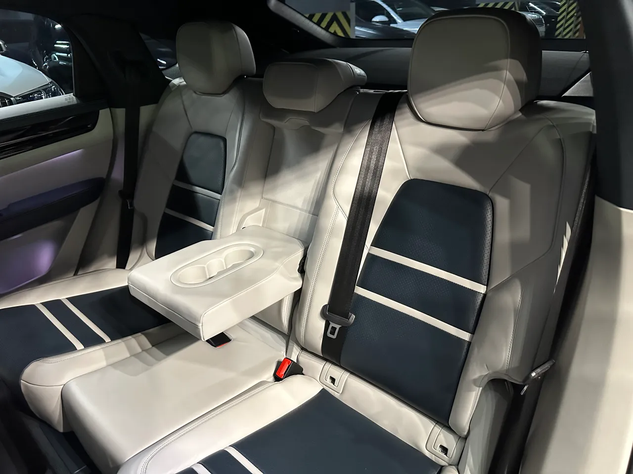 Porsche Cayenne - фото 12