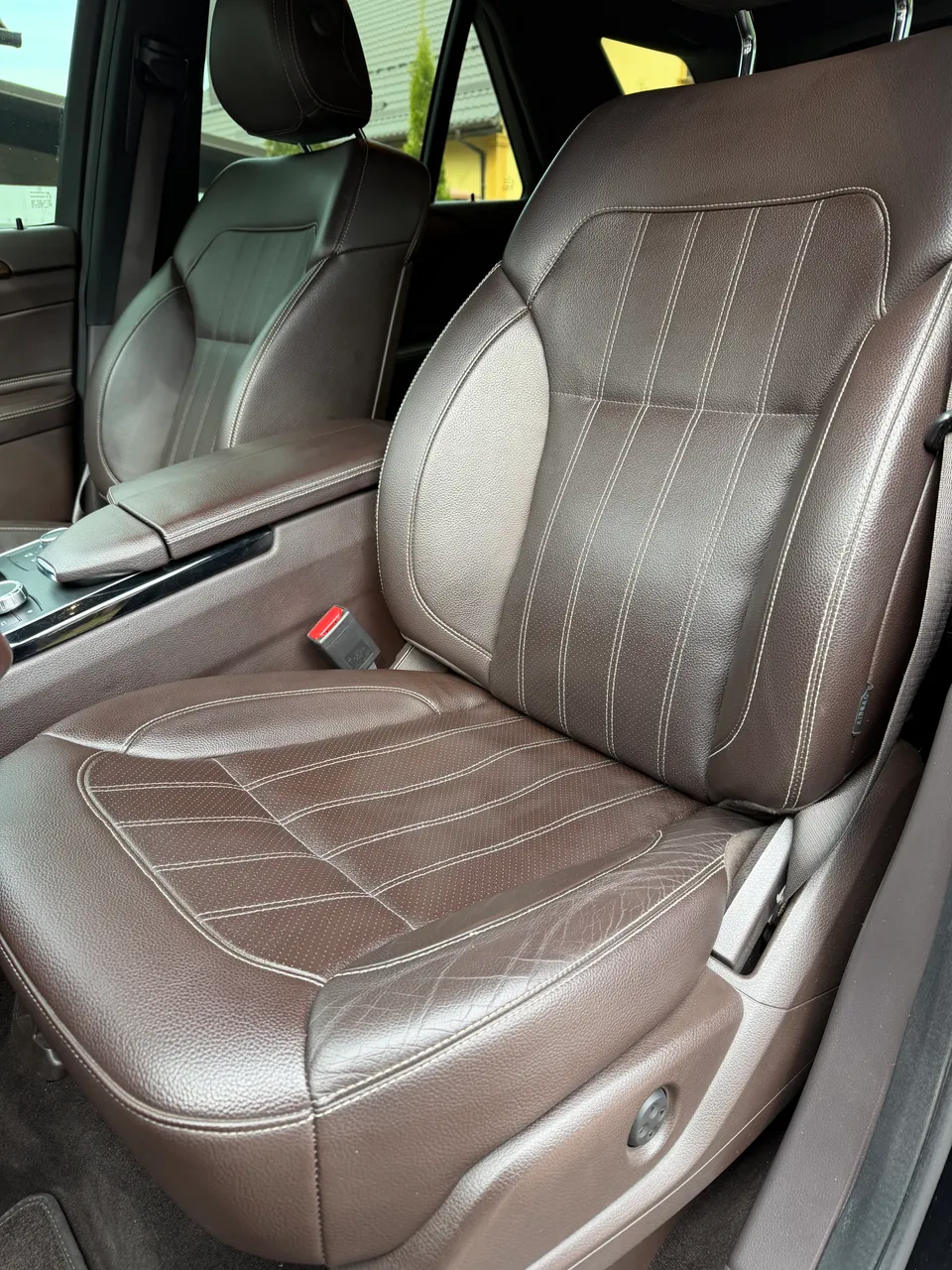 Mercedes-Benz GLE - фото 8