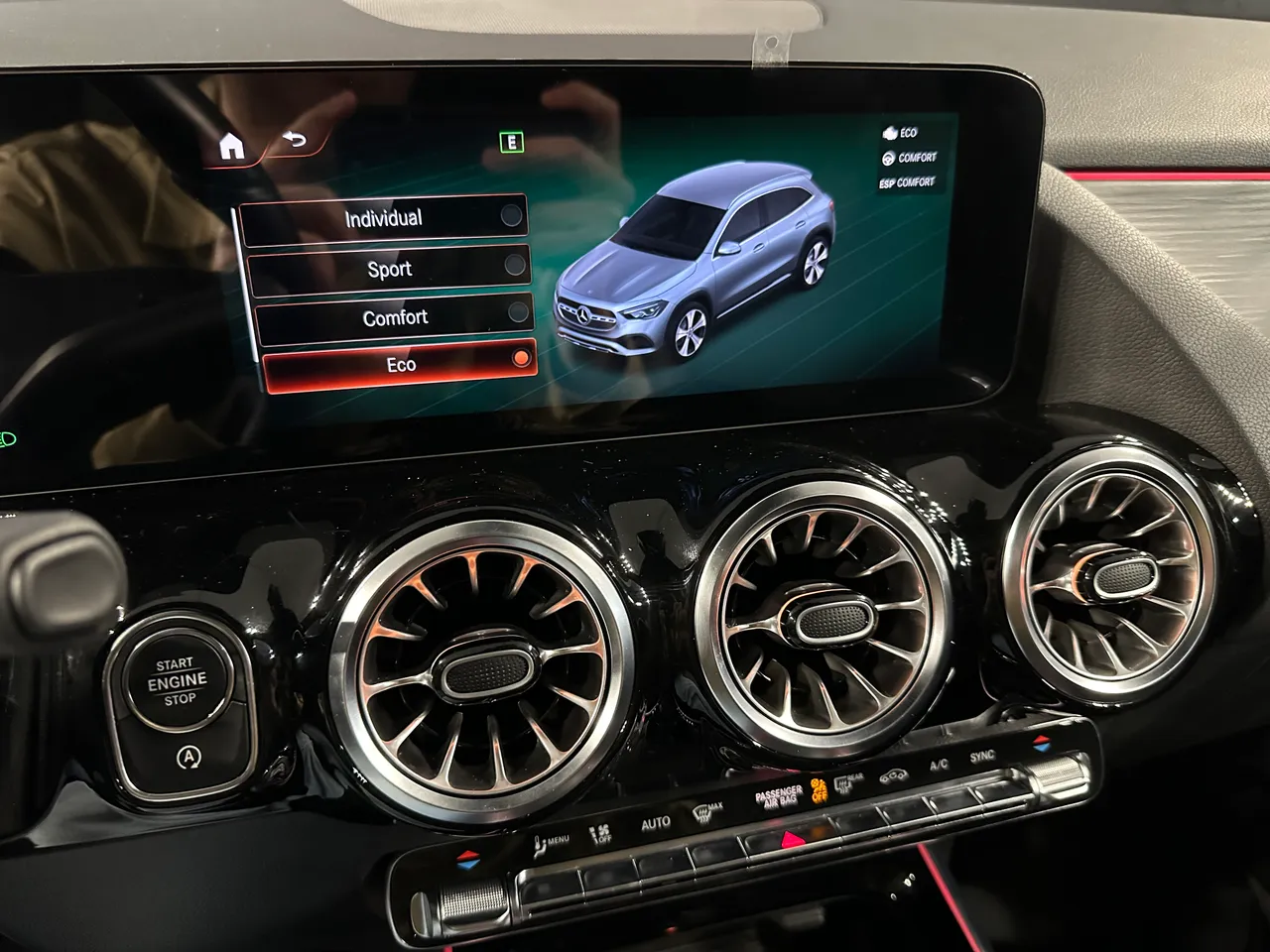 Mercedes-Benz GLA - фото 19