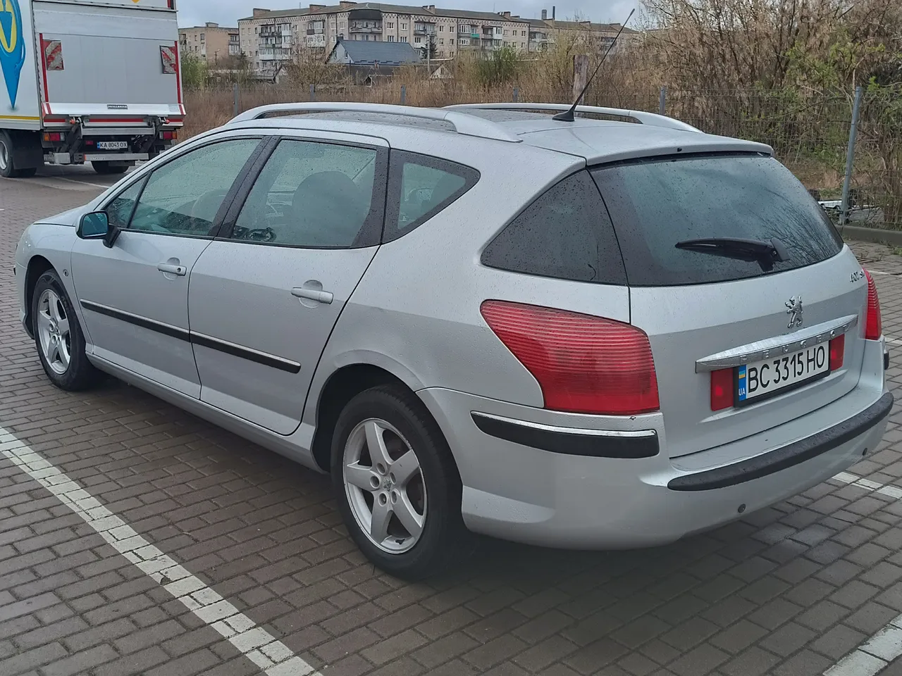Peugeot 407 - фото 8
