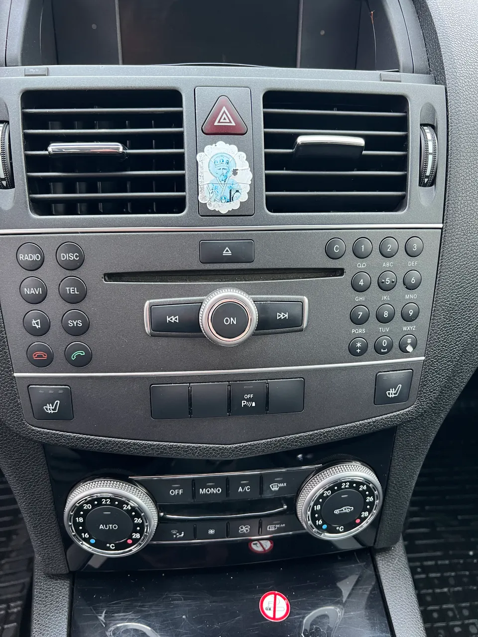 Mercedes-Benz C-Класс - фото 25