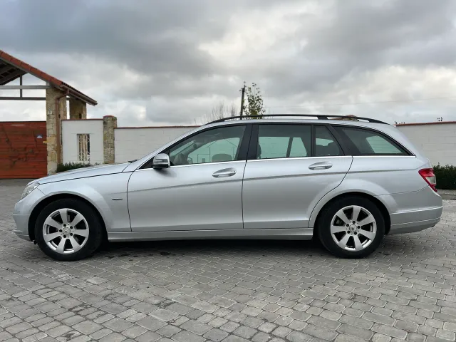 Mercedes-Benz C-Класс - фото 4