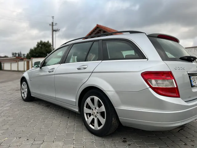 Mercedes-Benz C-Класс - фото 5