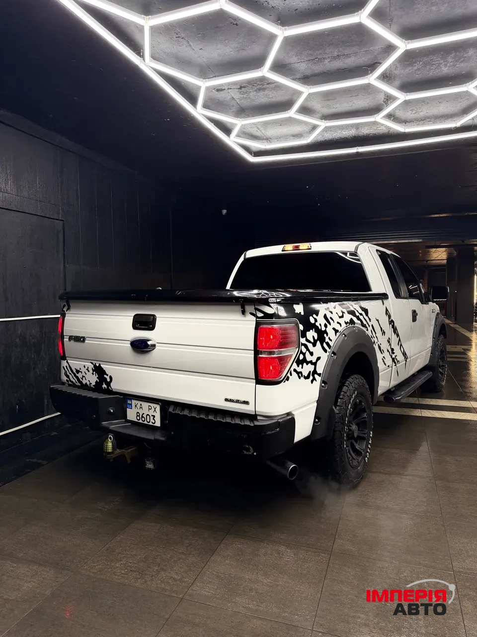 Ford F-150 - фото 10
