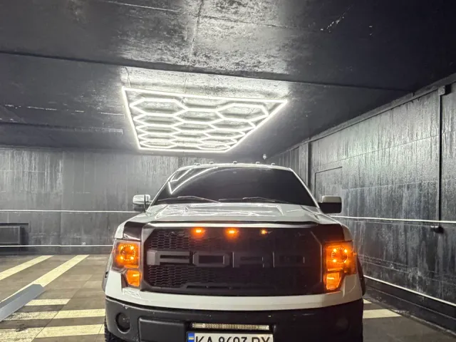 Ford F-150 - фото 2