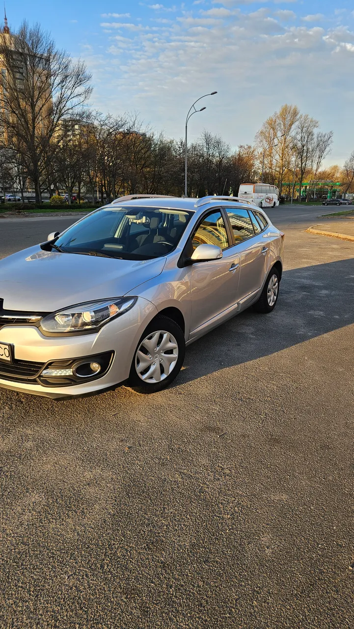 Renault Megane - фото 8