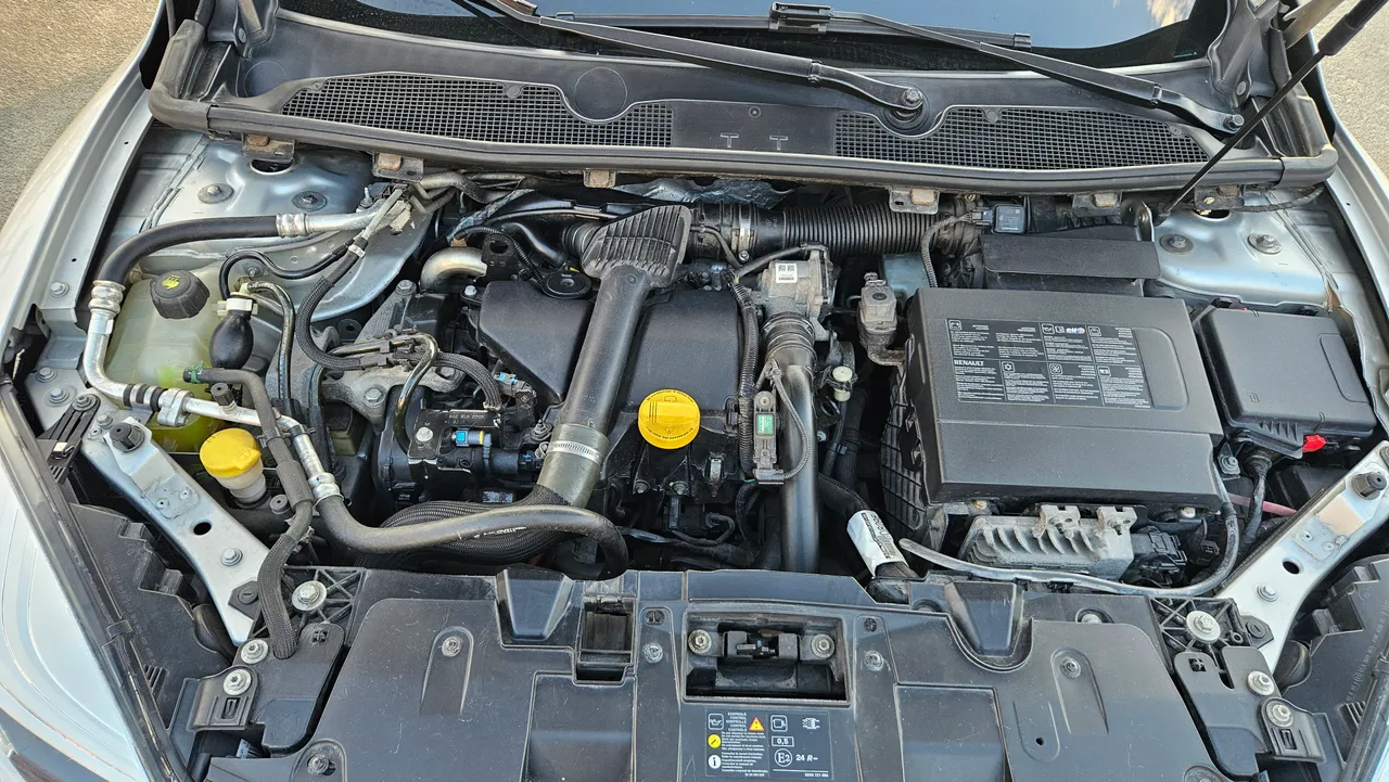 Renault Megane - фото 28