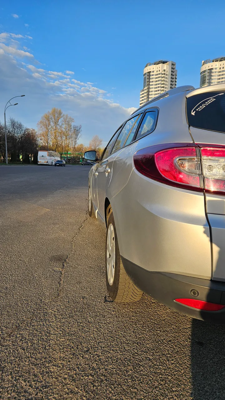 Renault Megane - фото 19