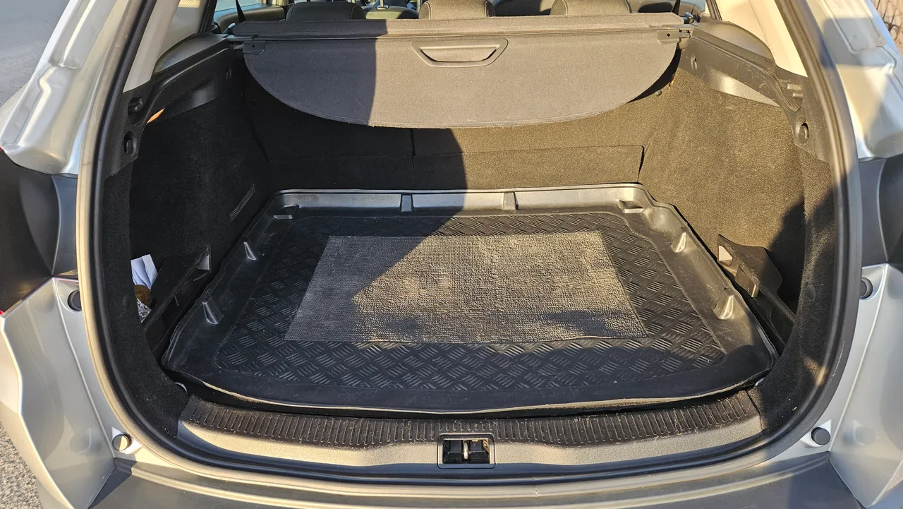 Renault Megane - фото 22