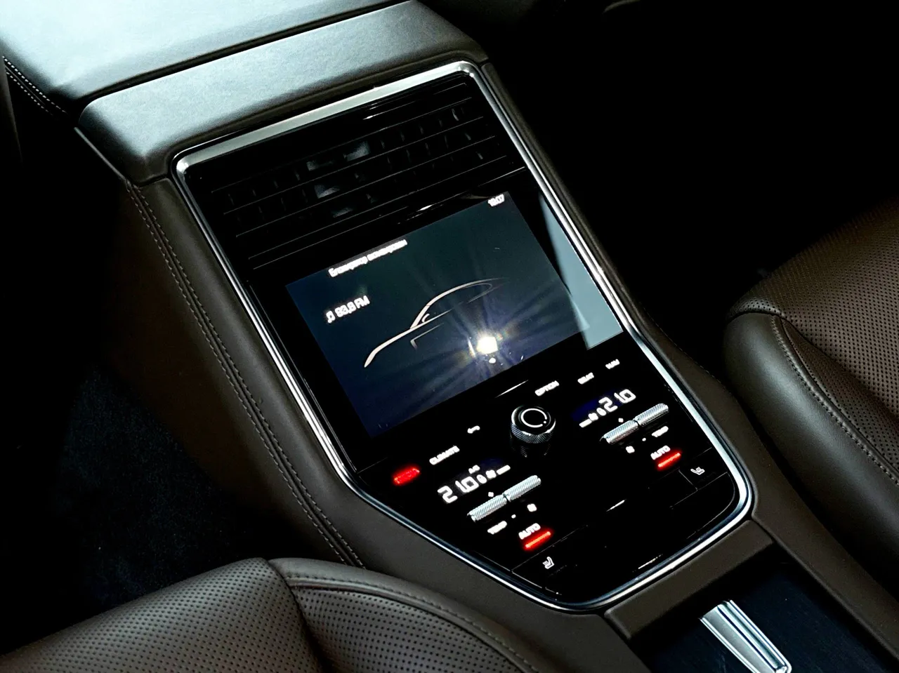 Porsche Panamera - фото 22