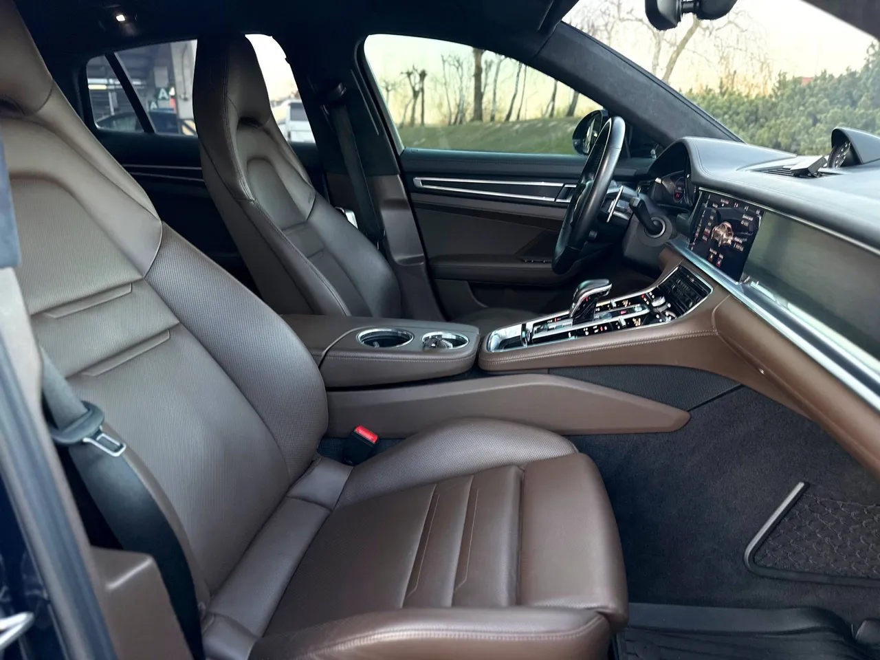 Porsche Panamera - фото 15