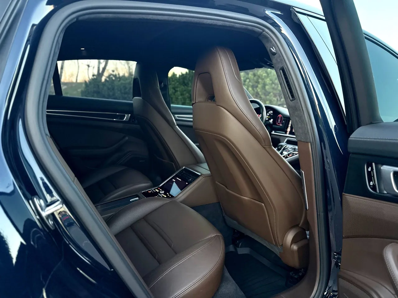 Porsche Panamera - фото 12