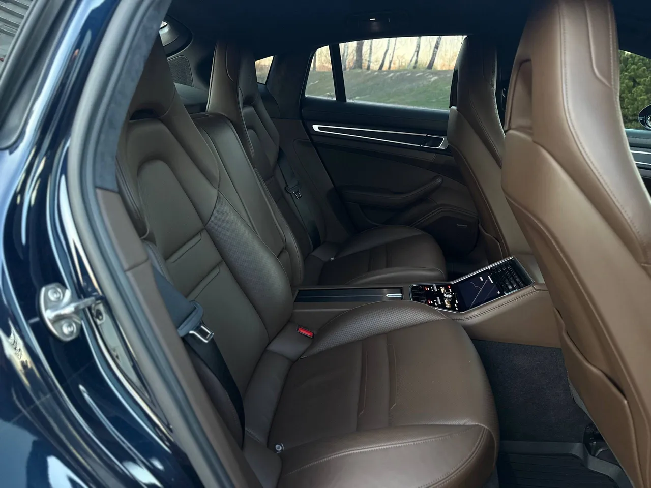 Porsche Panamera - фото 16