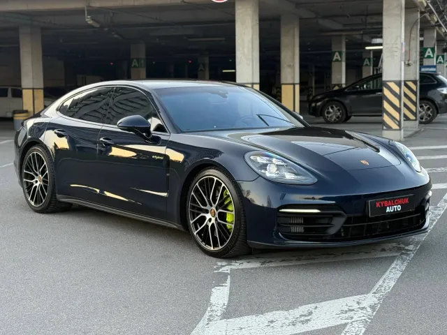 Porsche Panamera - фото 3
