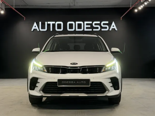 Kia Rio - фото 1