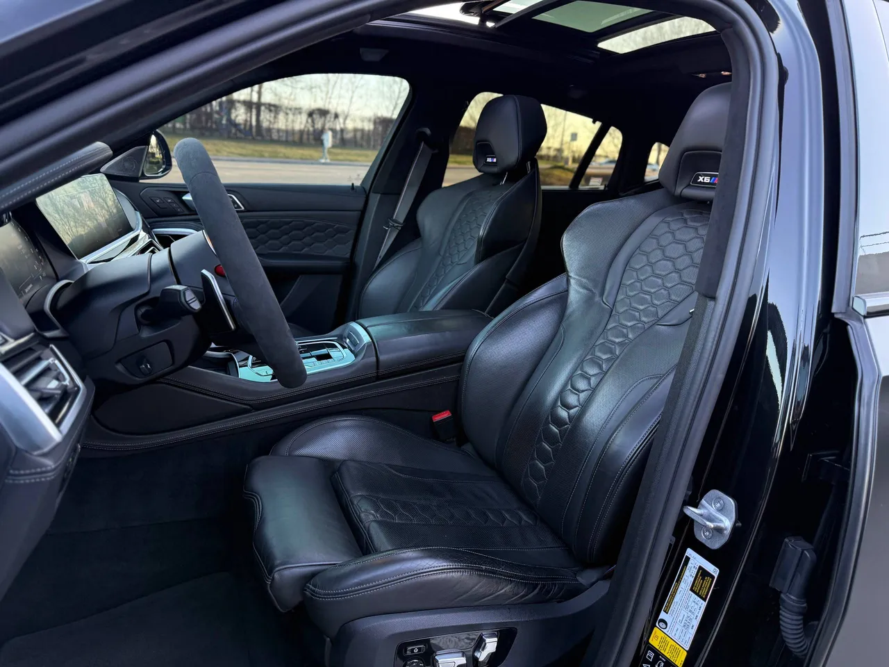 BMW X6 M - фото 16
