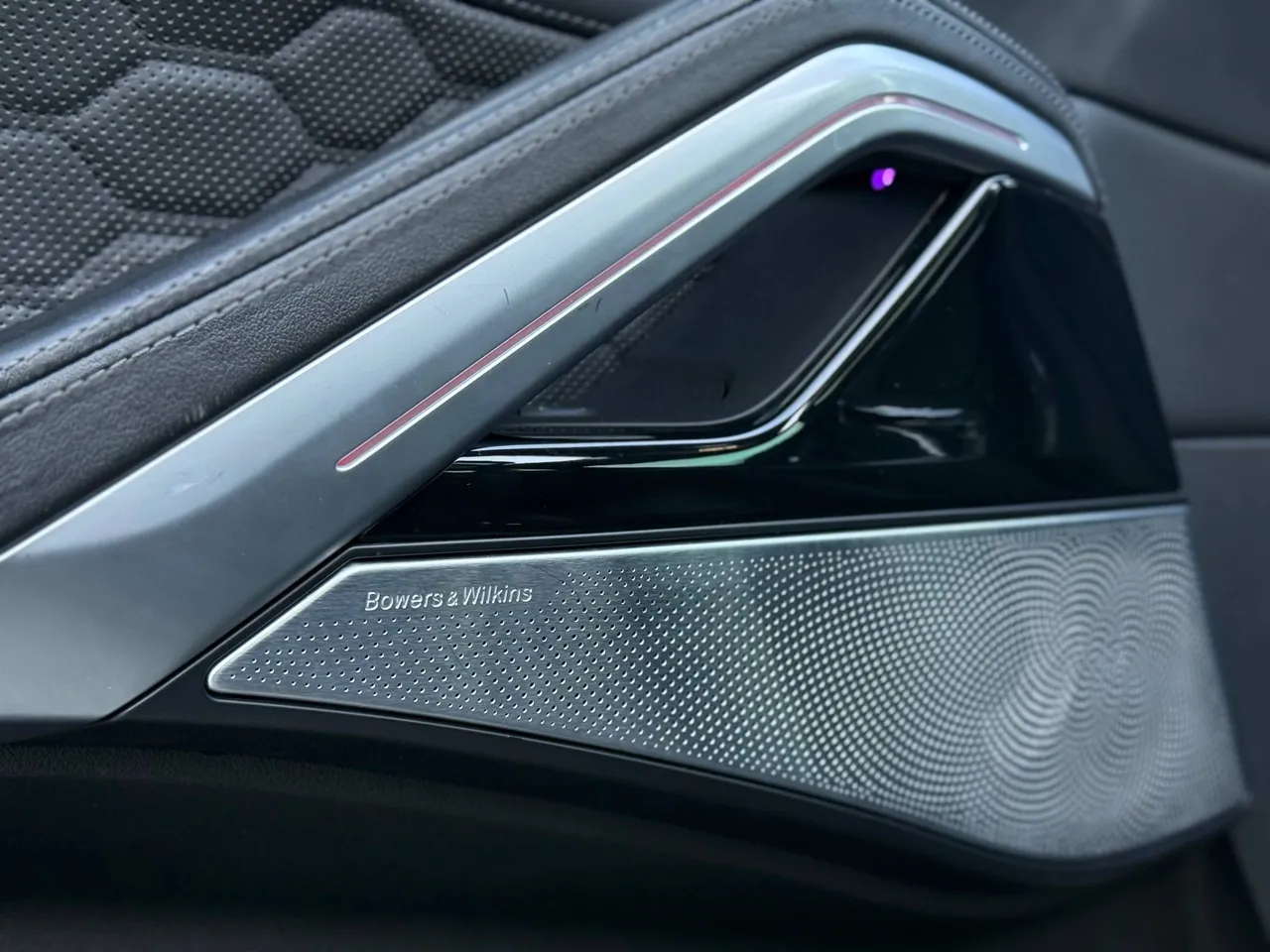 BMW X6 M - фото 38