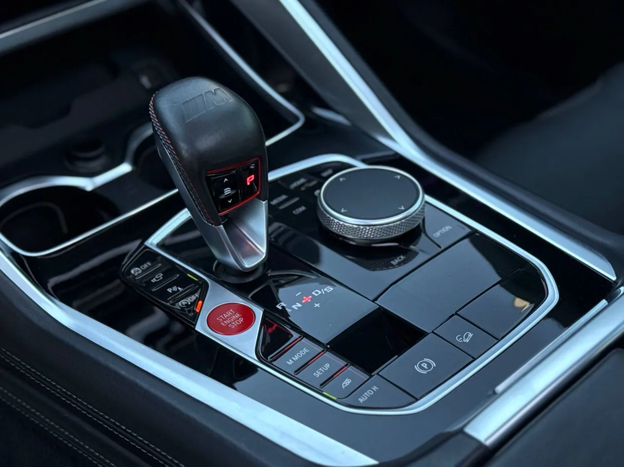 BMW X6 M - фото 23