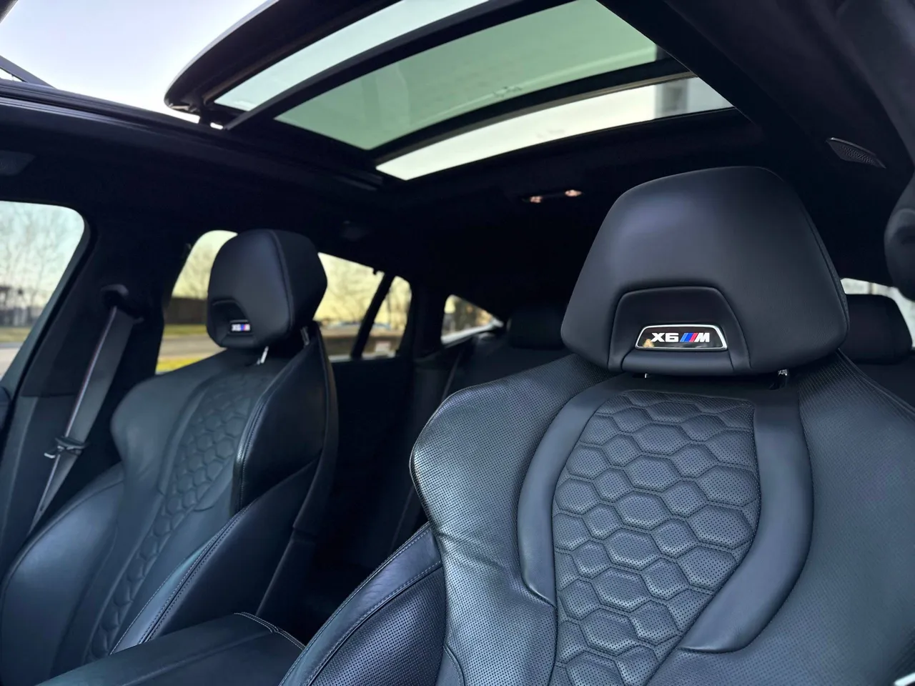 BMW X6 M - фото 33