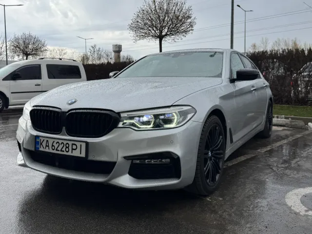 BMW 5 серії - фото 2