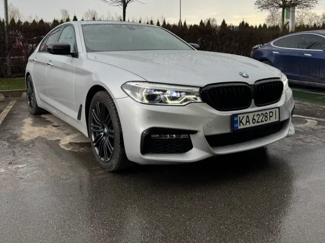 BMW 5 серії - фото 1