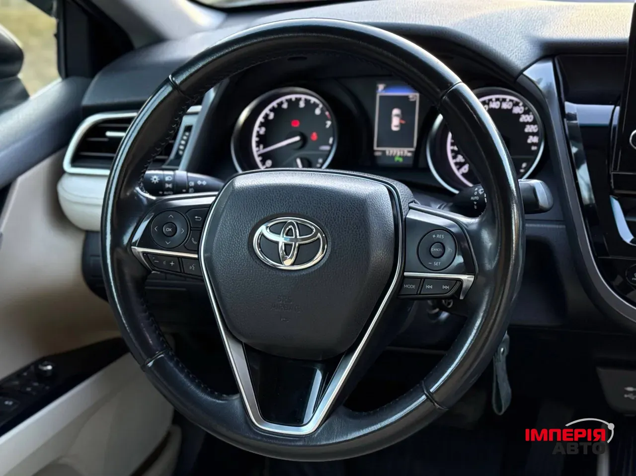 Toyota Camry - фото 17