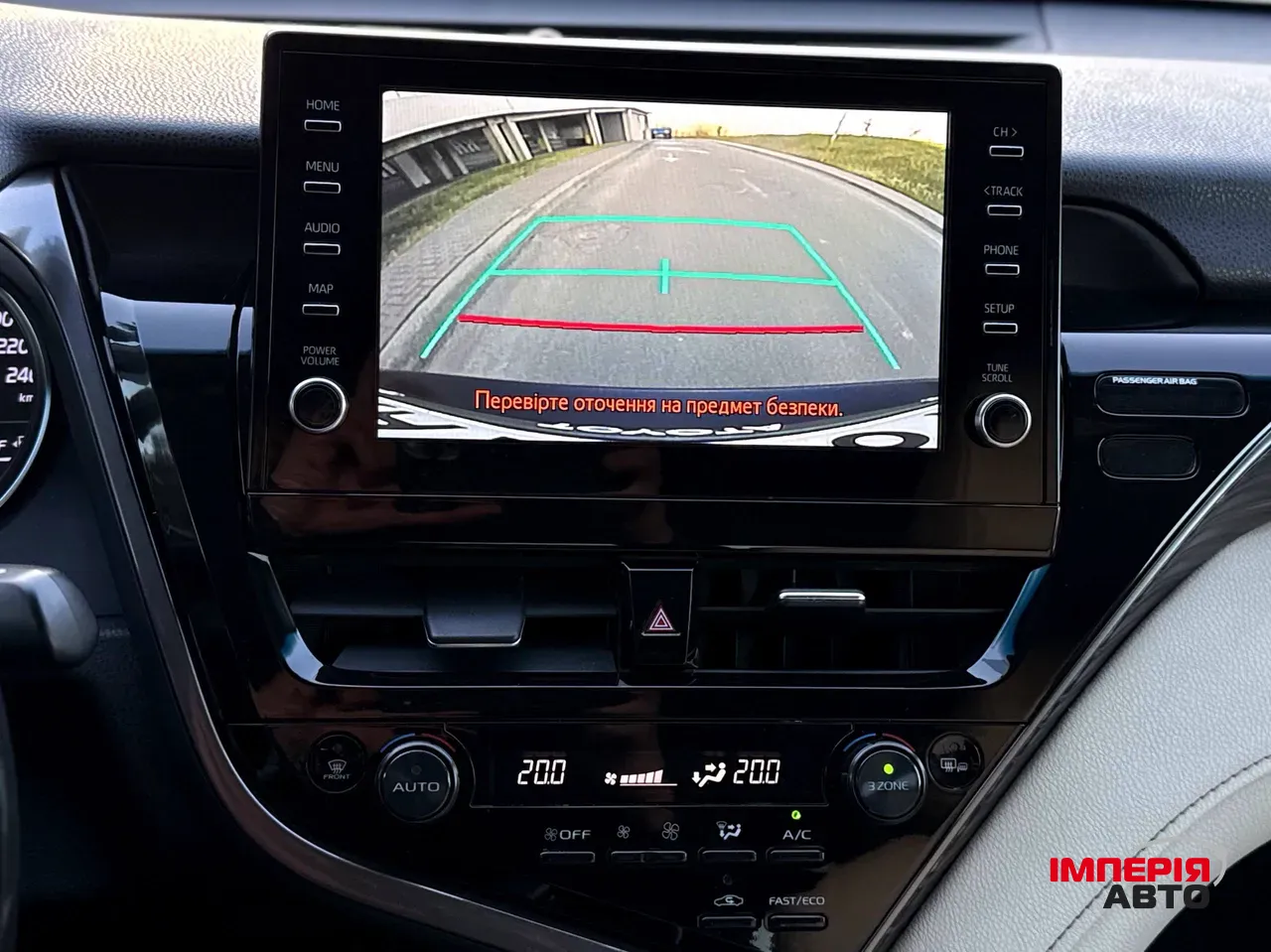 Toyota Camry - фото 10