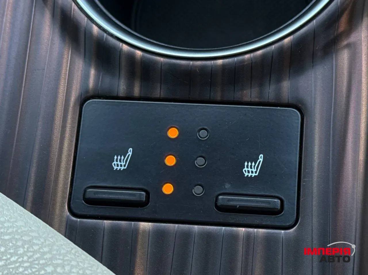 Toyota Camry - фото 18