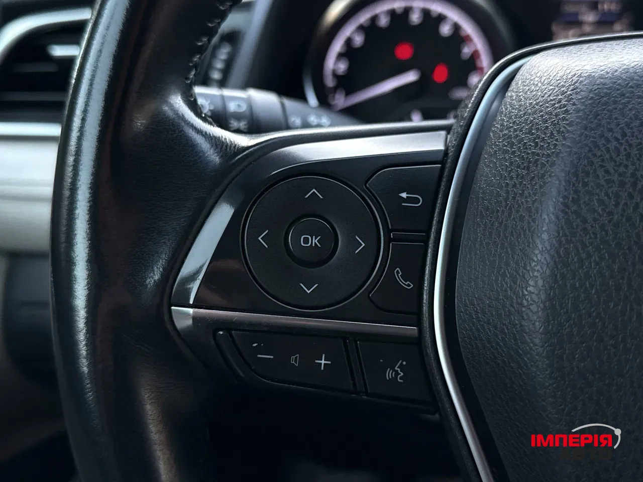 Toyota Camry - фото 11