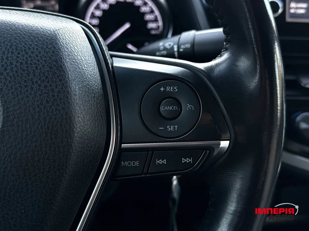 Toyota Camry - фото 12