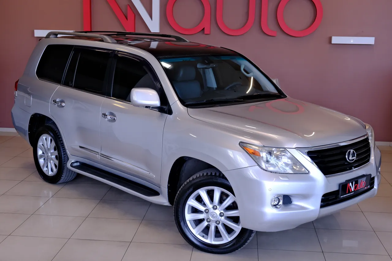 Lexus LX - фото 4