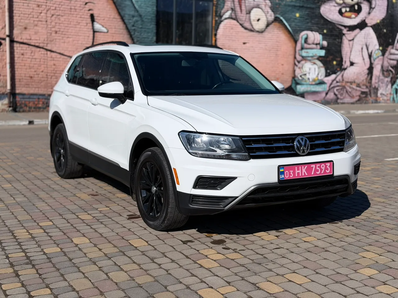 Volkswagen Tiguan - фото 9