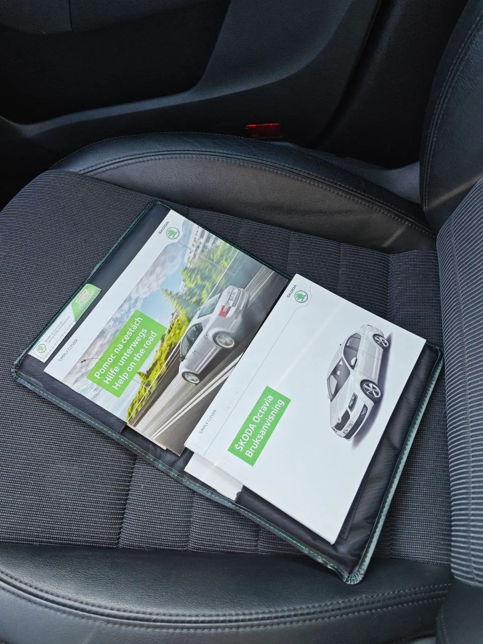 Skoda Octavia - фото 27