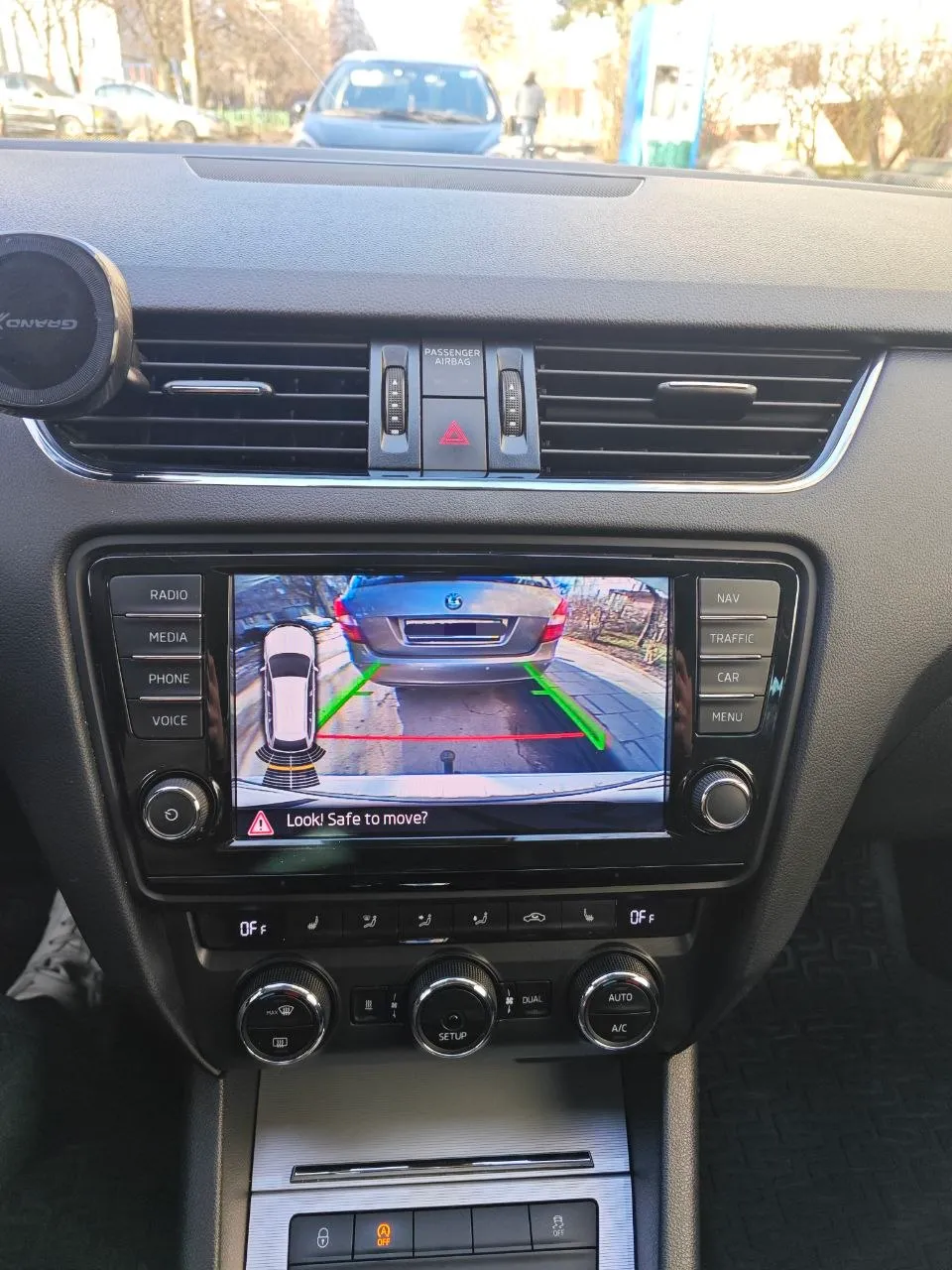 Skoda Octavia - фото 28