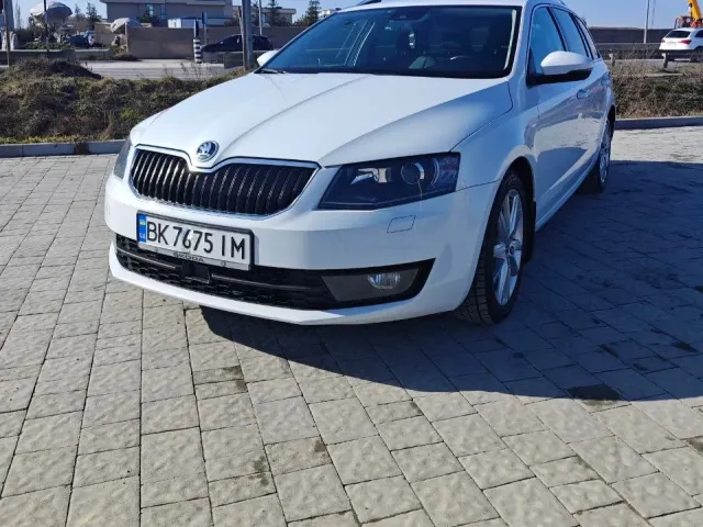 Skoda Octavia - фото 5