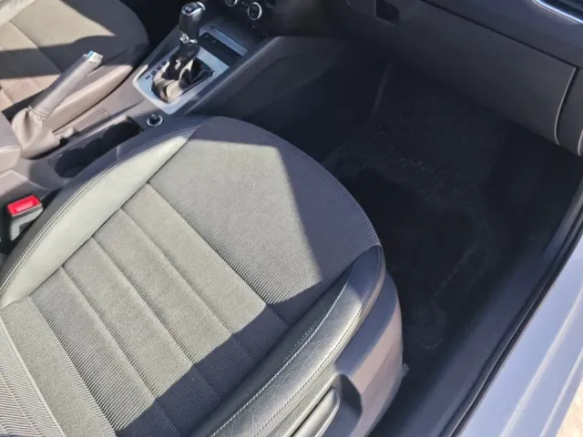 Skoda Octavia - фото 3