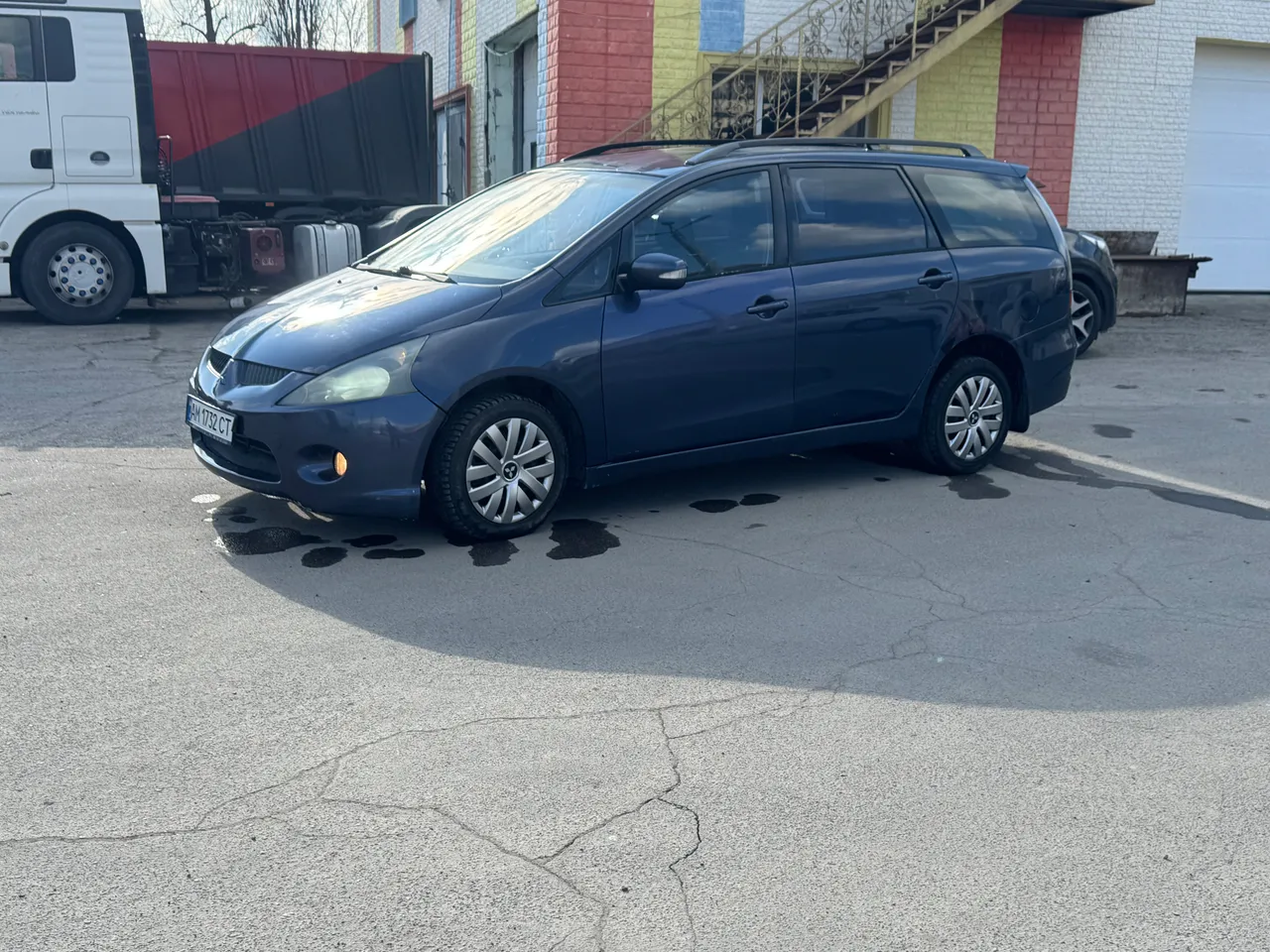 Mitsubishi Grandis - фото 7