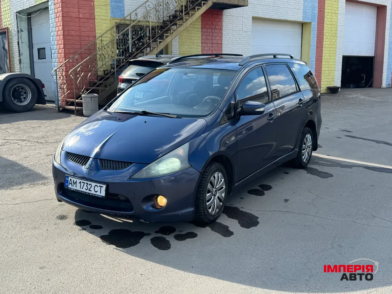 Mitsubishi Grandis - фото 4