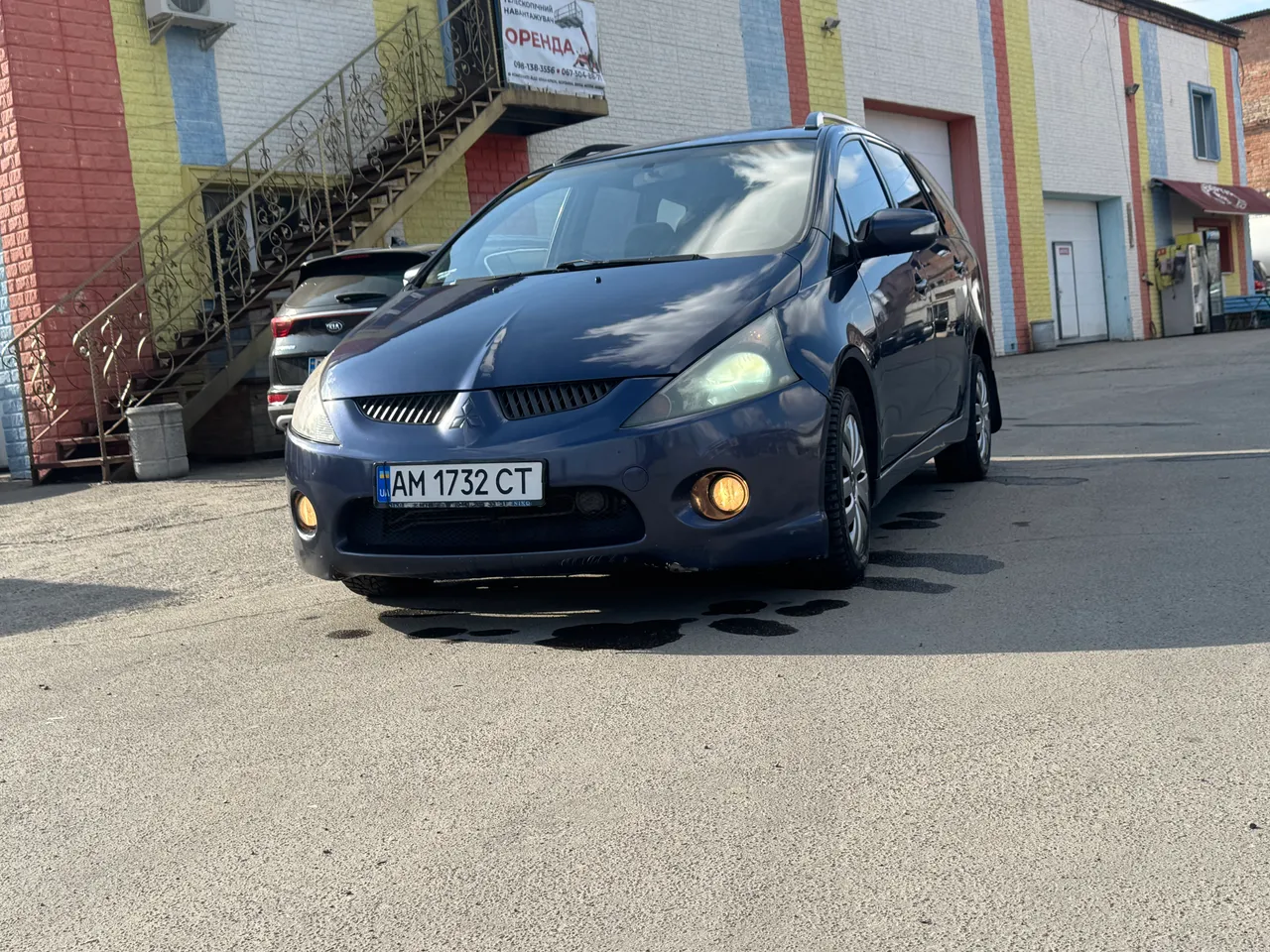 Mitsubishi Grandis - фото 2