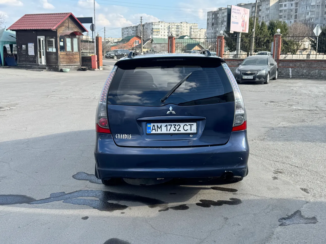 Mitsubishi Grandis - фото 13