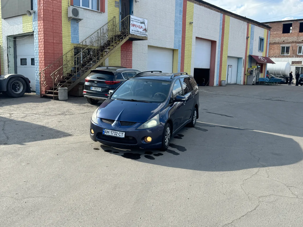 Mitsubishi Grandis - фото 24